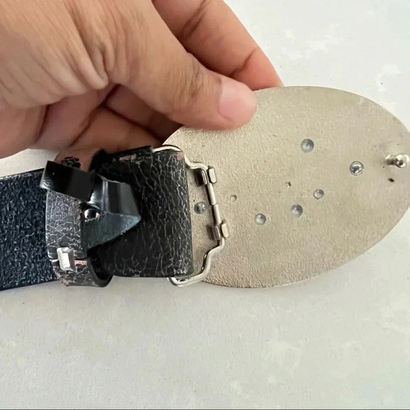 DG BROWN LEATHER Y2K BUCKLE  BELT 39” LONG - Picture 6 of 9